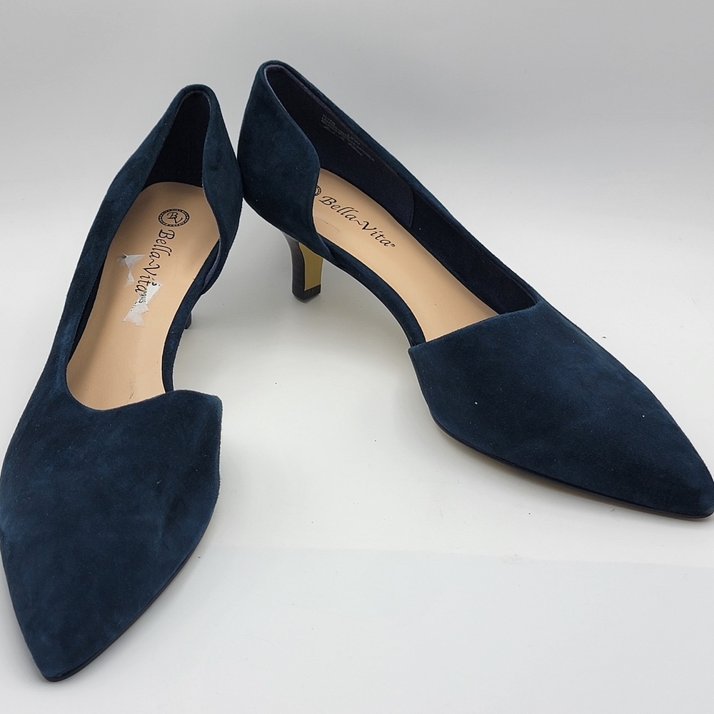 Bella Vita Women's Navy Suede Pumps SIZE 12W. #1614